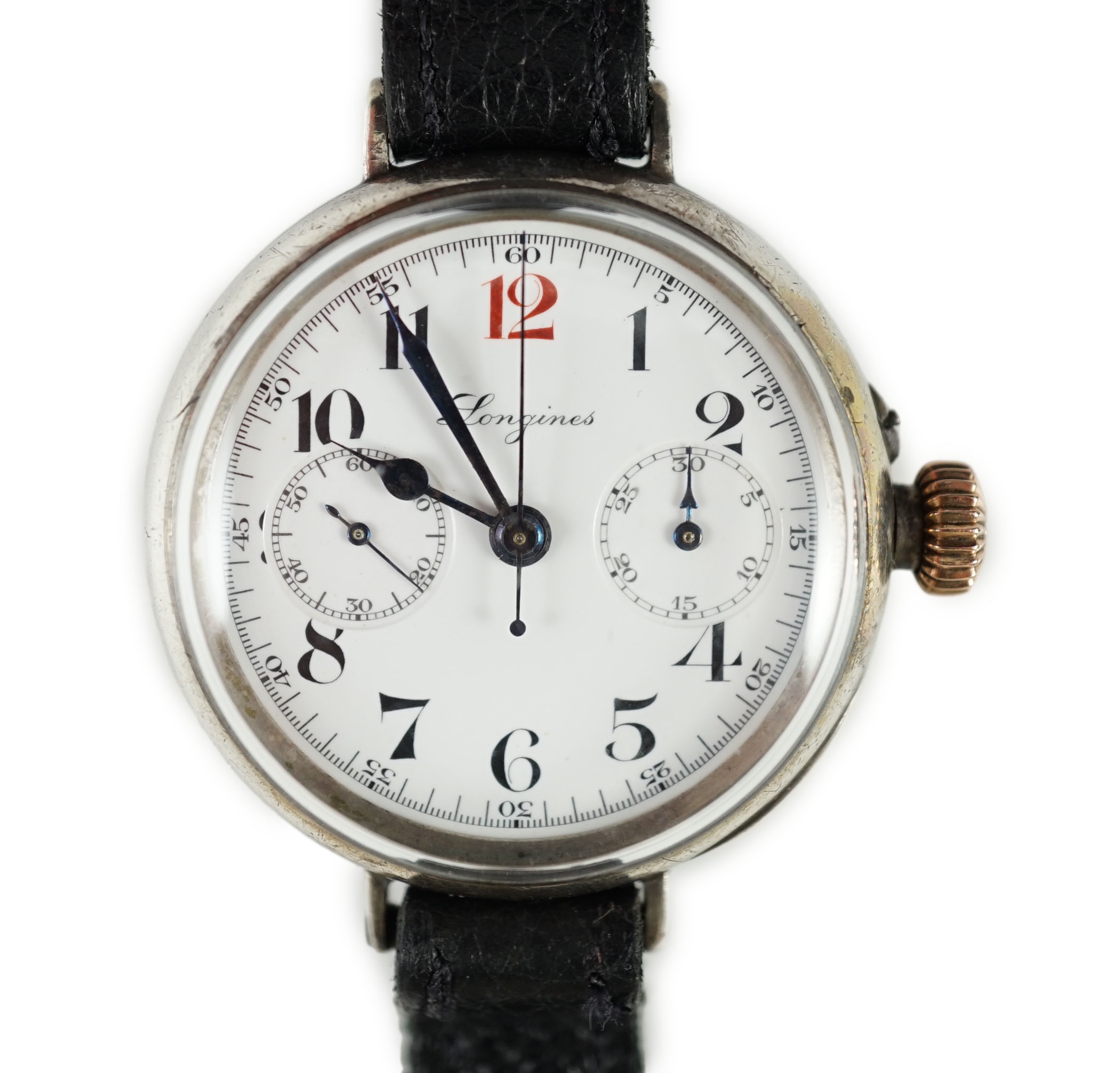 A gentleman's rare early 20th century Longines 900 standard silver manual wind chronograph wrist watch, serial number 2,965,796, movement c.13.33Z